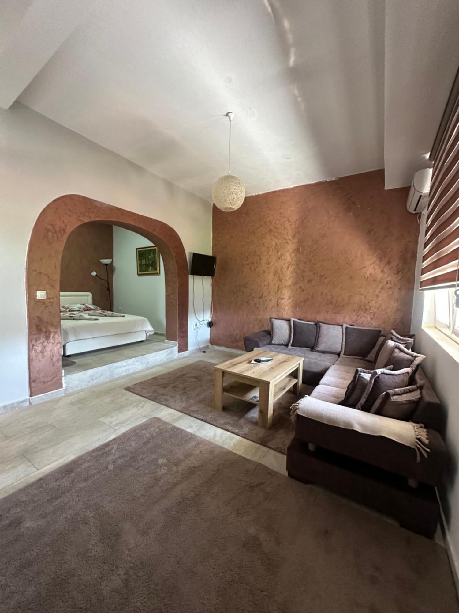 Ferienwohnung Brioni Virpazar Exterior foto